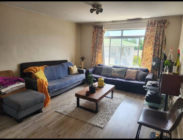 3 bed property to rent in STELLENBOSCH CENTRAL